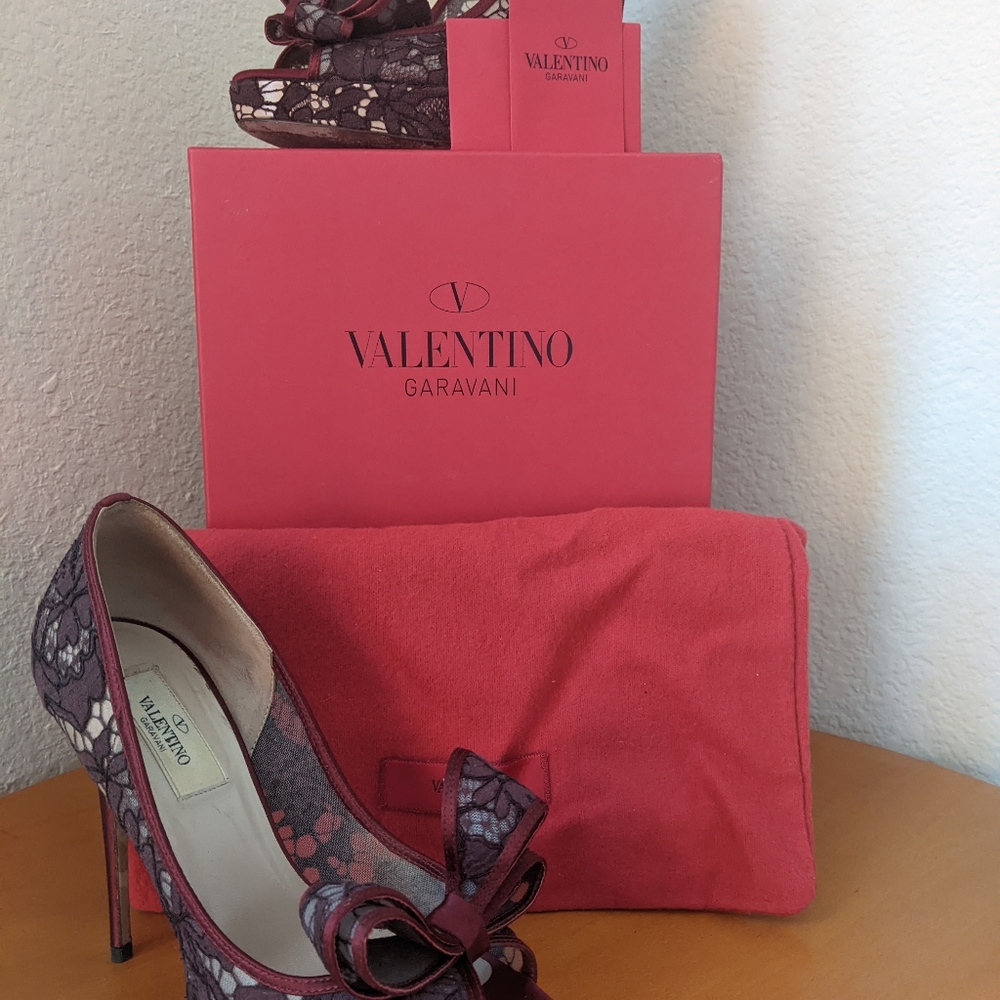 PRICE DROP! Perfect for holiday parties. Valentino Bow Couture Peep Toe Pumps
